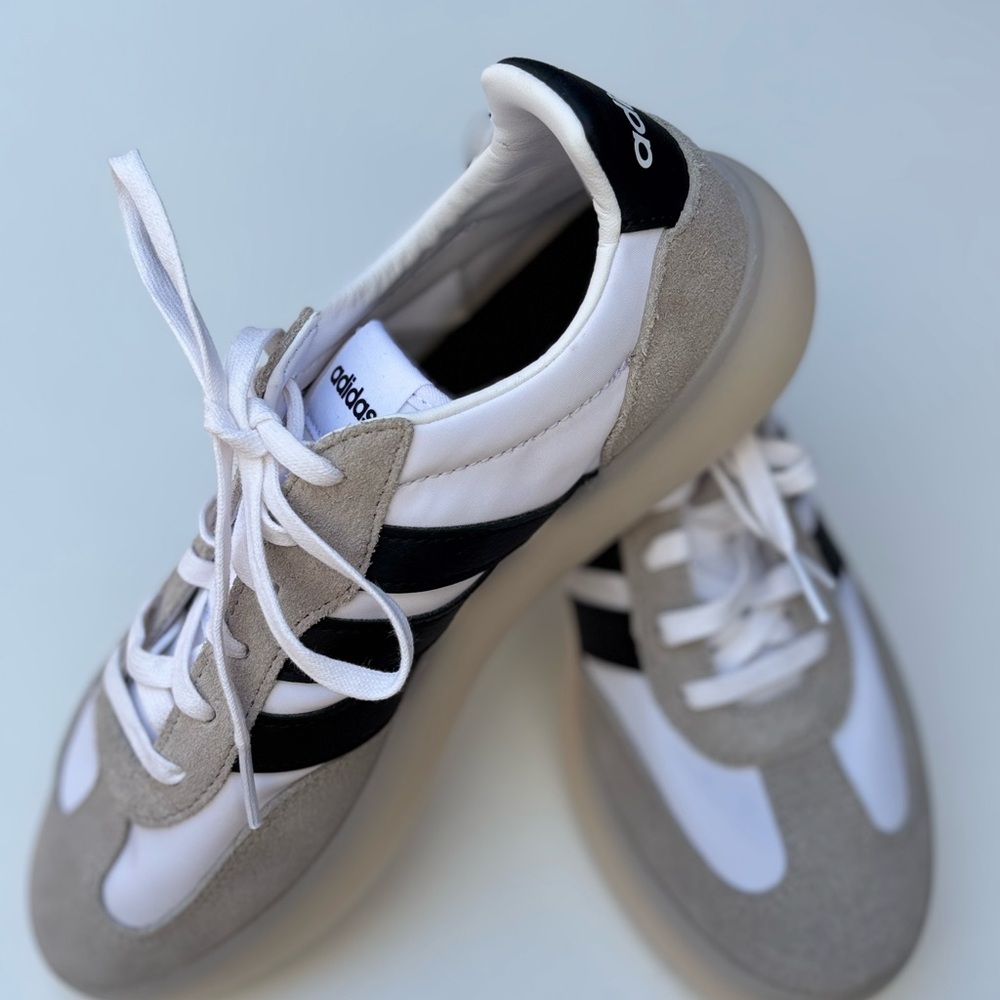 NWOT - Adidas BARREDA DECODE SHOES
